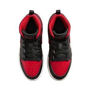 Amazon.com | Jordan 1 Mid Little Kids' Shoes (DQ8424-067